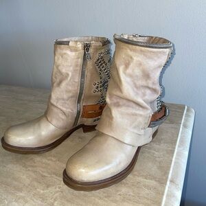 A.S.98 Beige Studded Combat Boots